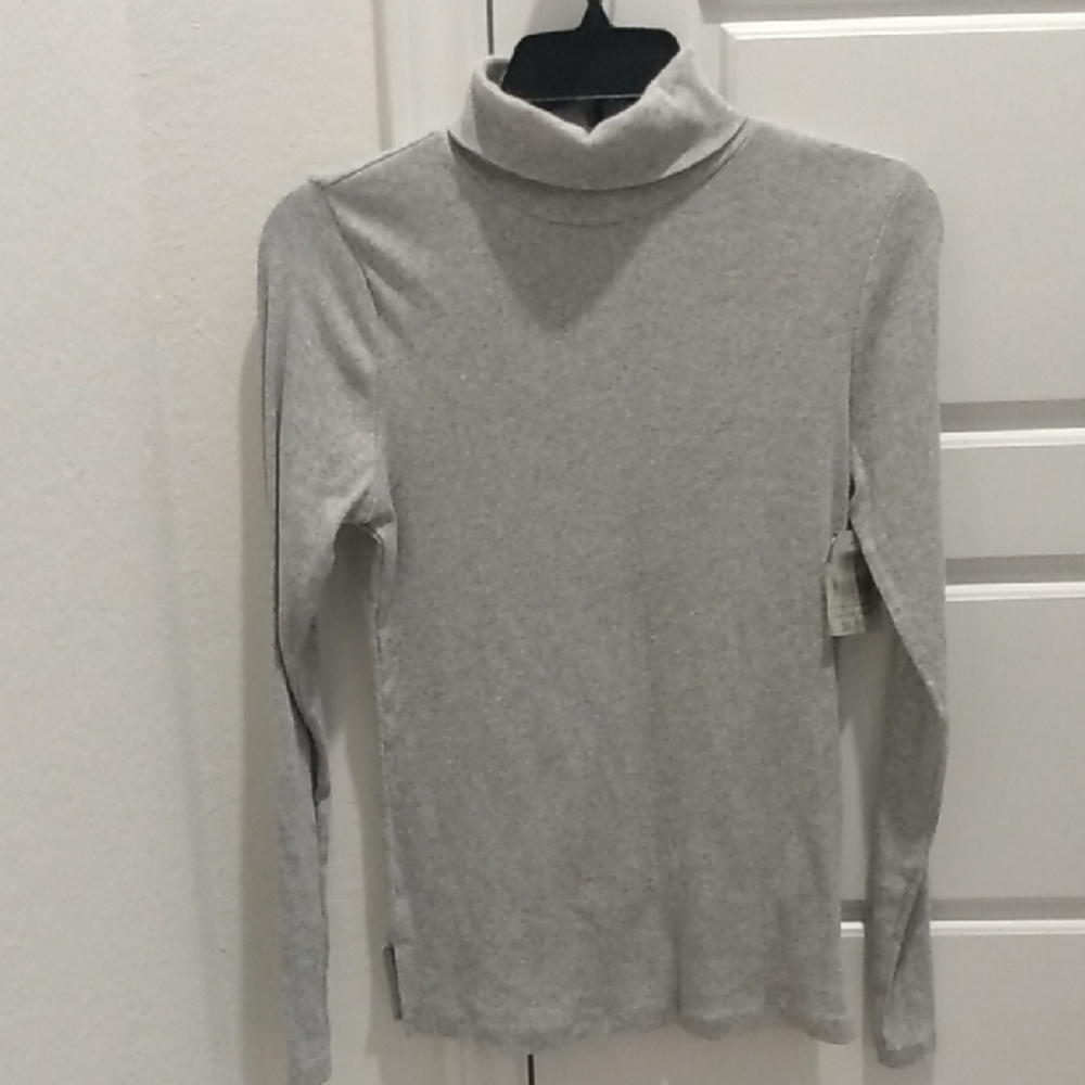 Light Gray Turtleneck Long Sleeve Top